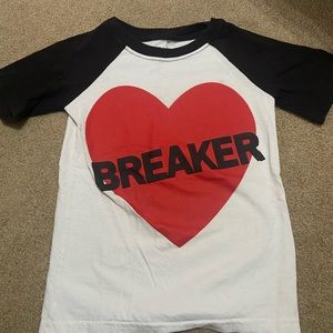 No Threads Heartbreaker Shirt Boys Size 6